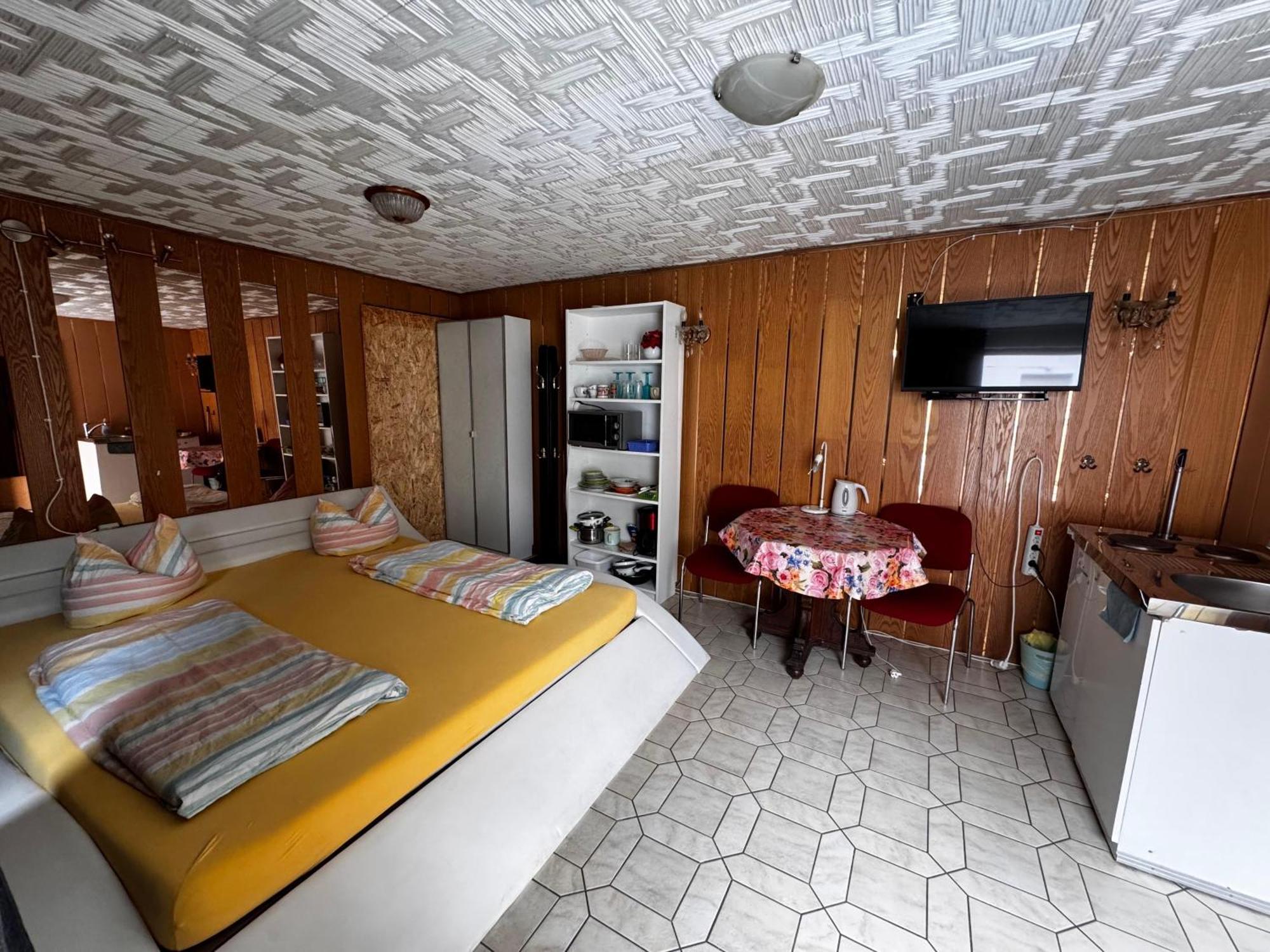 Cozy Unterkunft Im Spreewald Nahe Tropical Islands Golßen Eksteriør billede